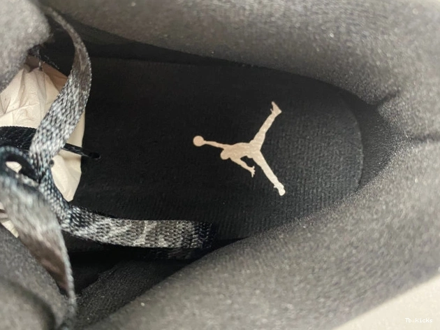 Rep TBK CT8532-001 Air Black Cat 3 Jordan 0801